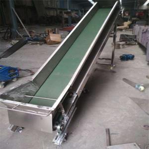 不銹鋼斜坡輸送機